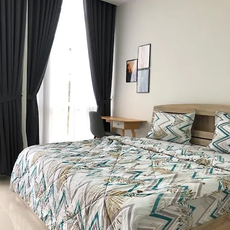 Fame Stay 2 King Size Beds Plus Free Wifi